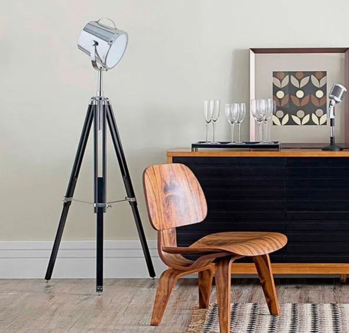 Luminária de Chão Holofote Móvel p/ Iluminação Tok E Stok Usado