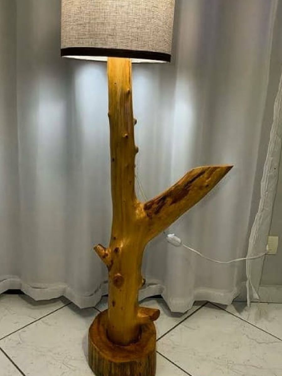 Luminária de Chão Rústica Item de Decoração Exclusive Lumins Nunca