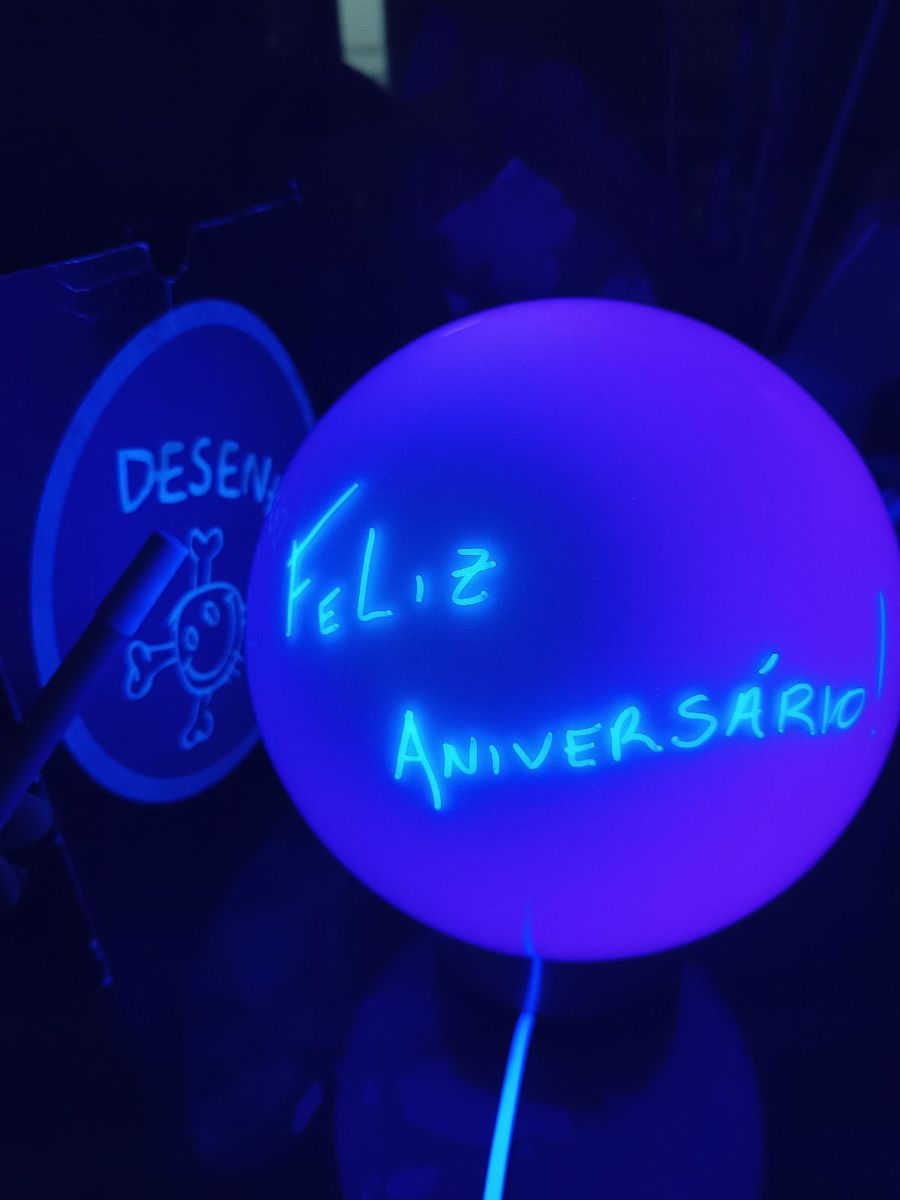 Luminária Luz Negra Globo Show Imaginarium Item de Decoração