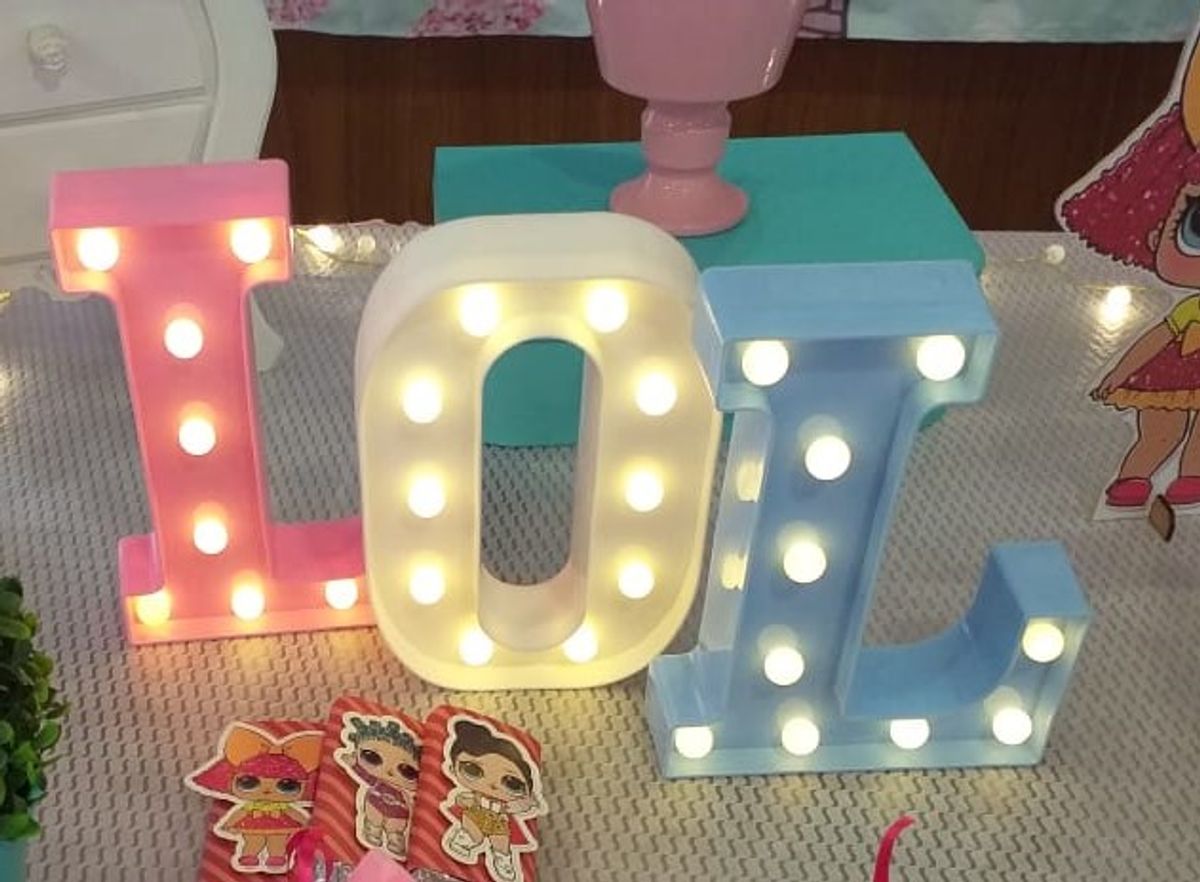 Luminárias de Letras em Led | Item de Decoração Usado 93564544 | enjoei