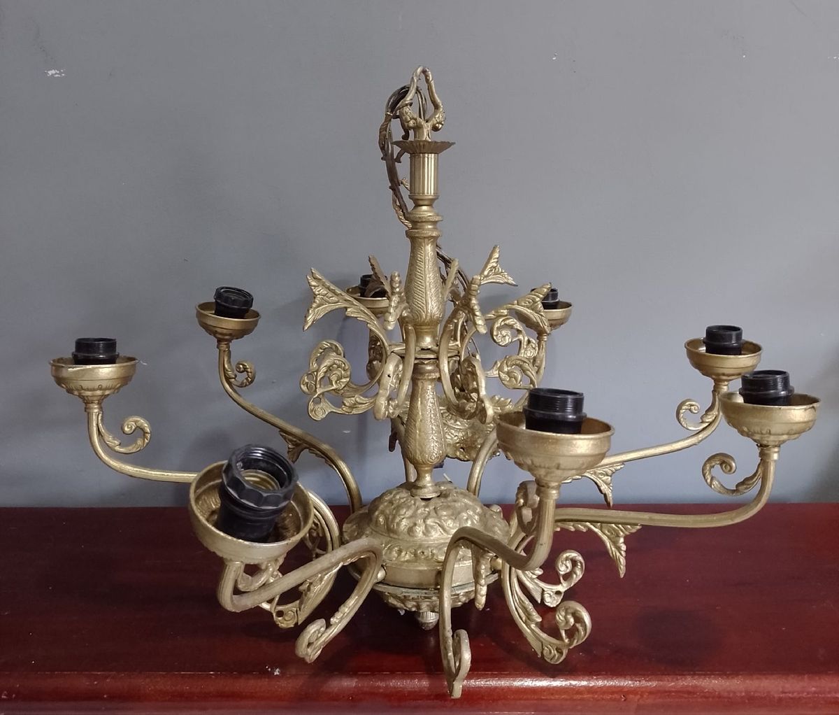 Lustre Antigo em Latão e Bronze | Móvel de Antiquário Usado 70961153 ...