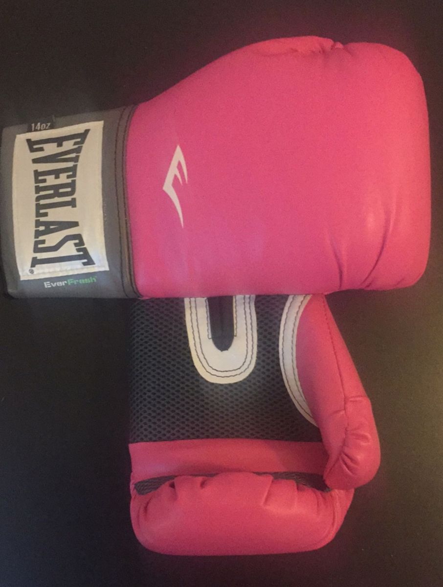 luva de boxe everlast rosa