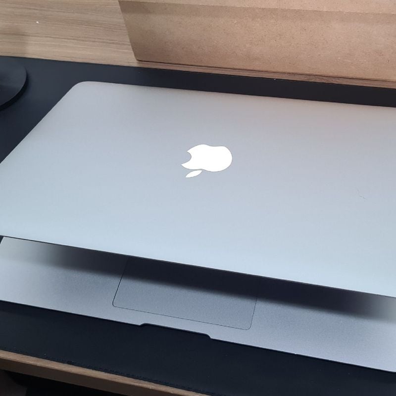 2015 MacBook Air 13” 128GB outlet SSD 8GB RAM