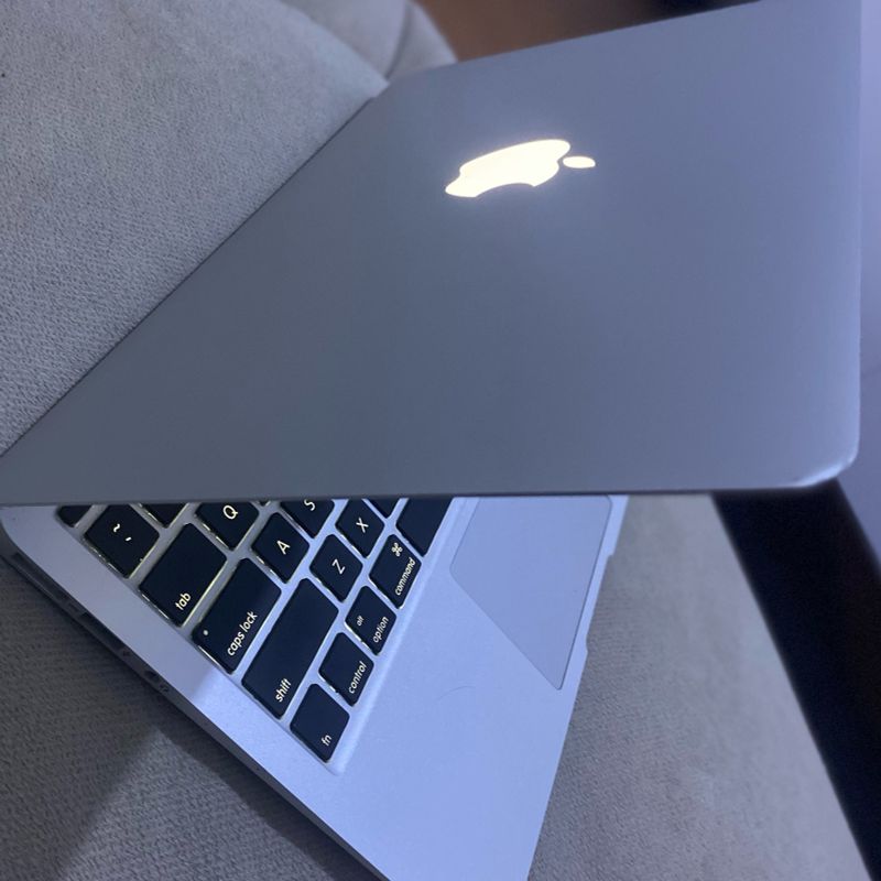 MacBook本体 MacBook Air 2013 MacBook Air (13 polegadas, meados de 2013) - Especificações