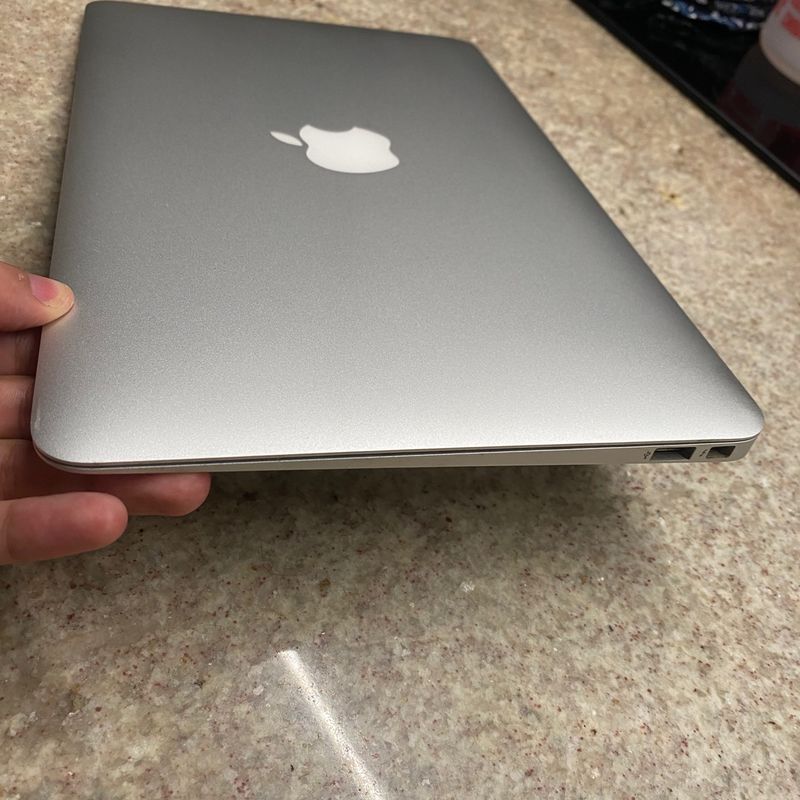 Macbook Air 2015 11inch, Perfeito e com Caixa | Computador