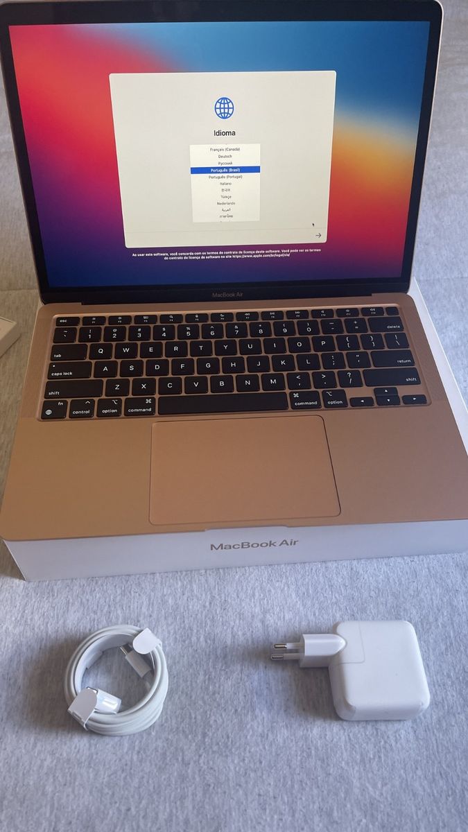 Macbook Air M1, 512 Gb, 2020, 13.3 com Nota, Dourado + Case de Couro ...