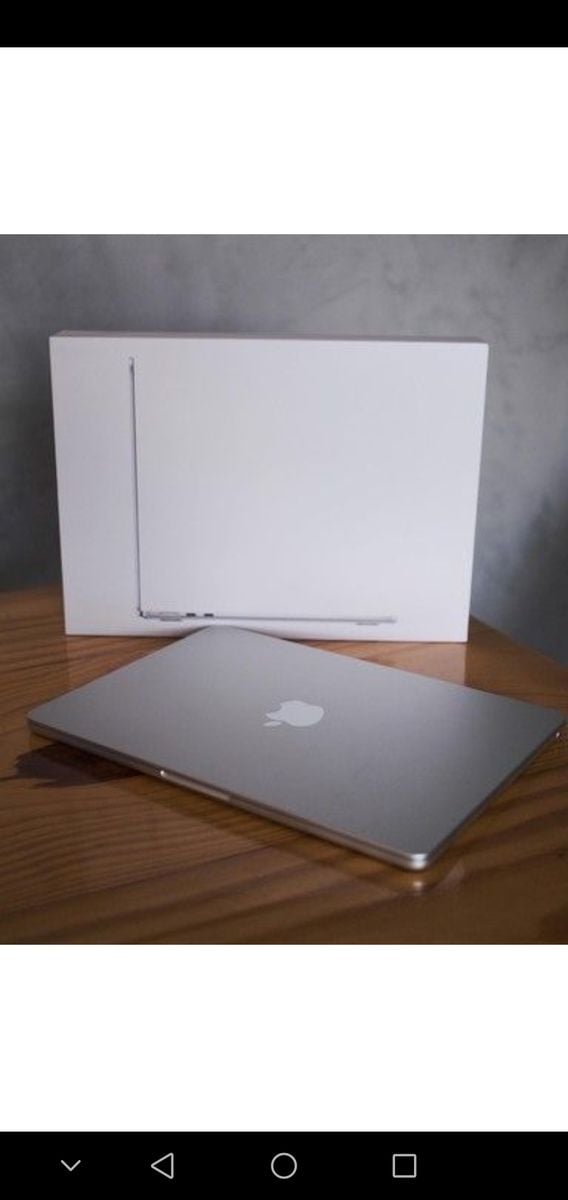 Macbook Air M2 2022 Space Gray 13.6