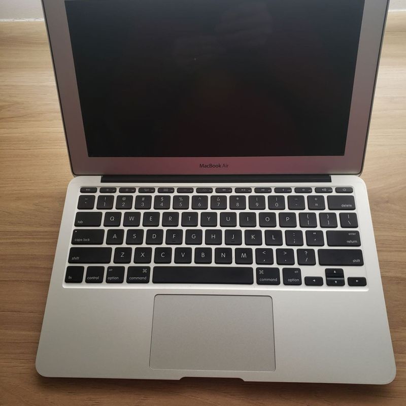 Macbook Air, A1465 Emc, Ssd 128gb, Tela 11,6, 1,4 Ghz, I5