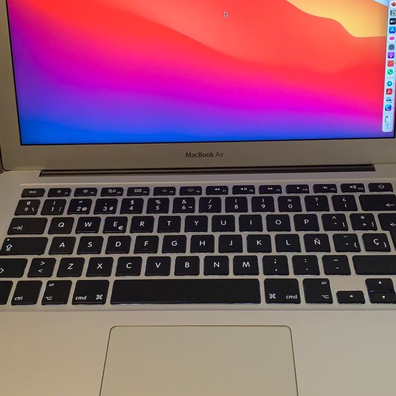 Macbook Air (Seminovo) Prata 13.3 , Intel Core I5 8gb,128gb