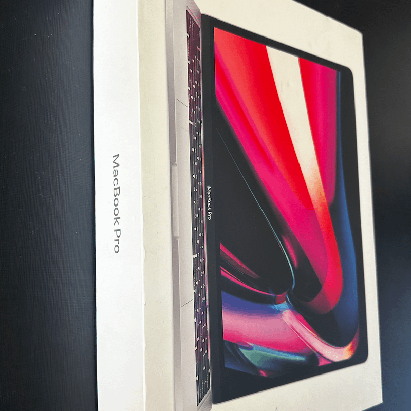Macbook Pro 13'' Apple M1 Chip 8gb Ram 256gb Ssd Prateado Macbook Pro 13'' Apple M1 Chip 8gb Ram 256gb Ssd Prateado