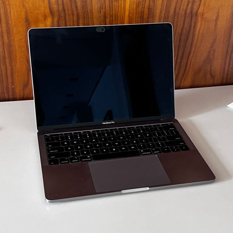 MacBook Pro 13インチ 2017 スペースグレイ Macbook Pro 13-Inch 2017 Space Grey Apple Original Notebook