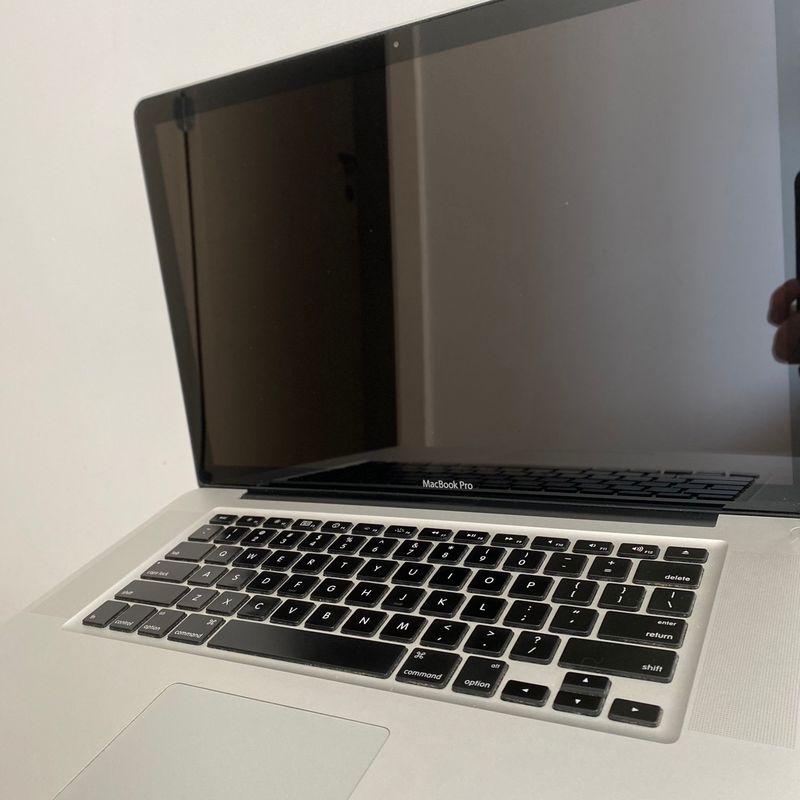 MacBook Pro 15インチ2010 Macbook Pro 15-Inch, Mid 2010 | Apple Usado 84262267 | enjoei