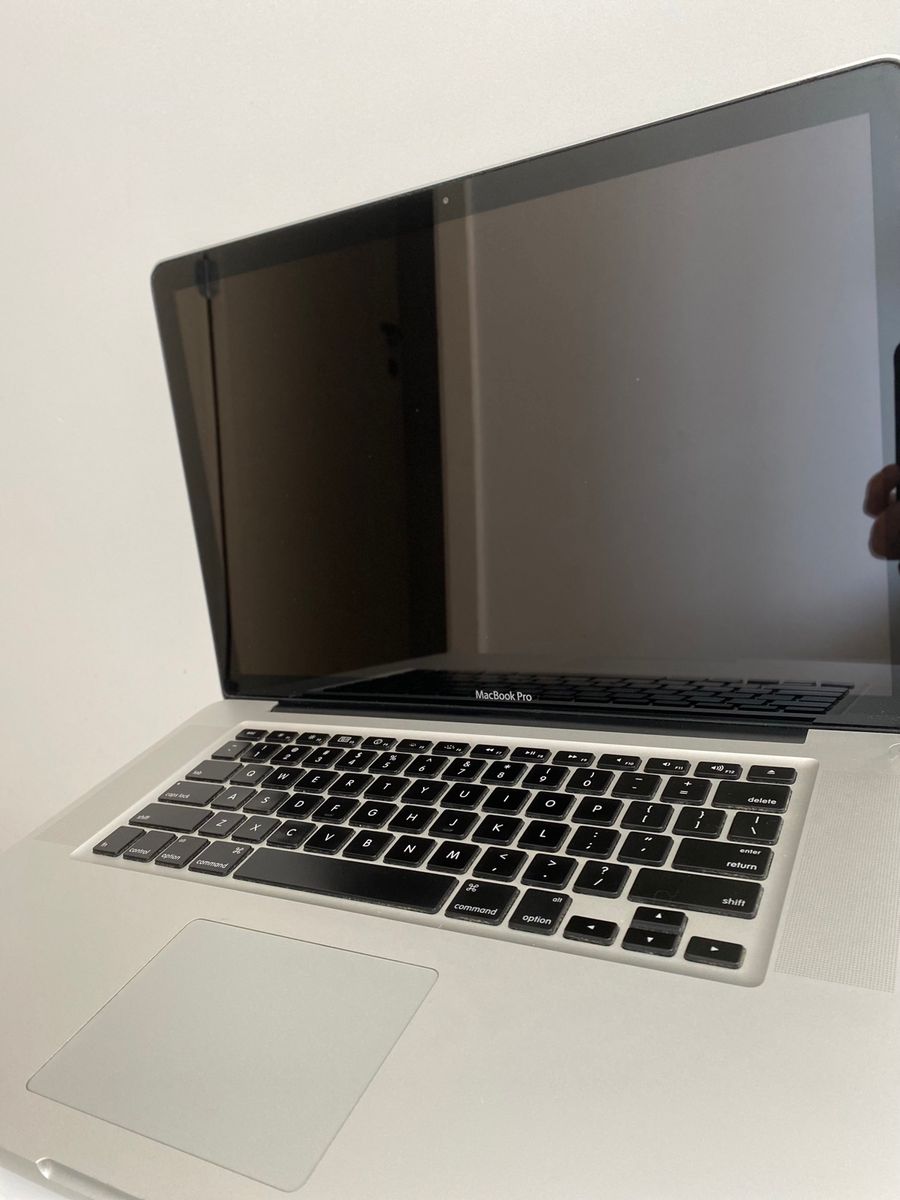 MacBook Pro (15-inch, Mid 2010) 本体のみ Macbook Pro 15-Inch, Mid 2010 | Apple Usado 84262267 | enjoei