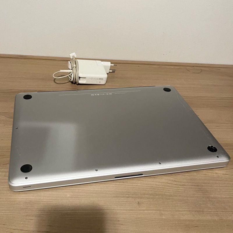 Macbook Pro 15 Mid 2009 | Apple Usado 101377046 | enjoei