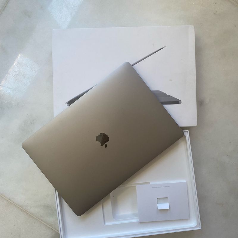 Macbook Pro 2017 I7 16gb Ram 512gb Ssd Touchbar | Apple