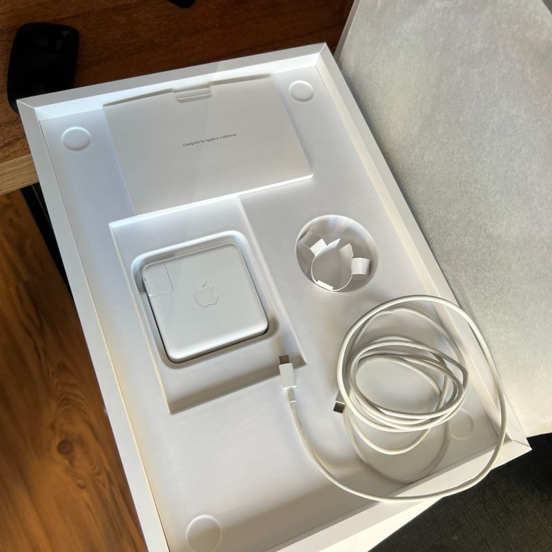 Macbook Pro 2019 16 2.3ghz 8-Core I9 16gb 1tb | Apple Usado Macbook Pro 2019 16 2.3ghz 8-Core I9 16gb 1tb | Apple Usado