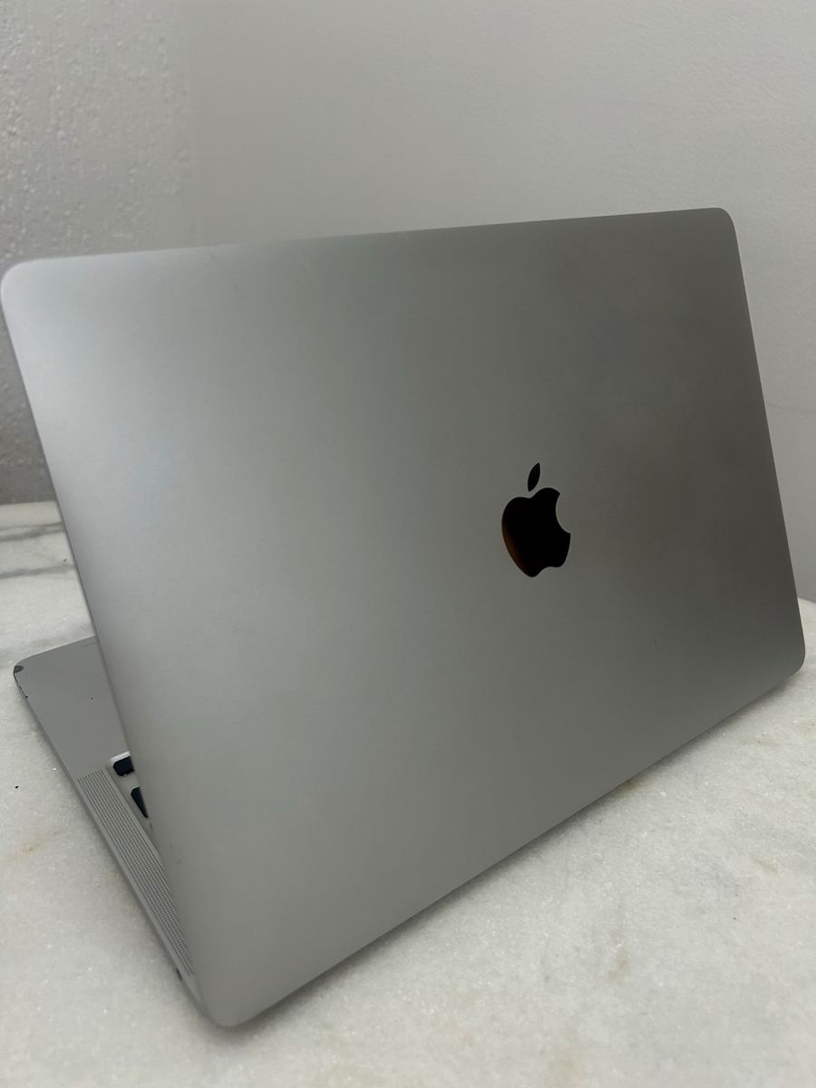 Macbook Pro 2022 256gb | Apple Usado 103882018 | enjoei