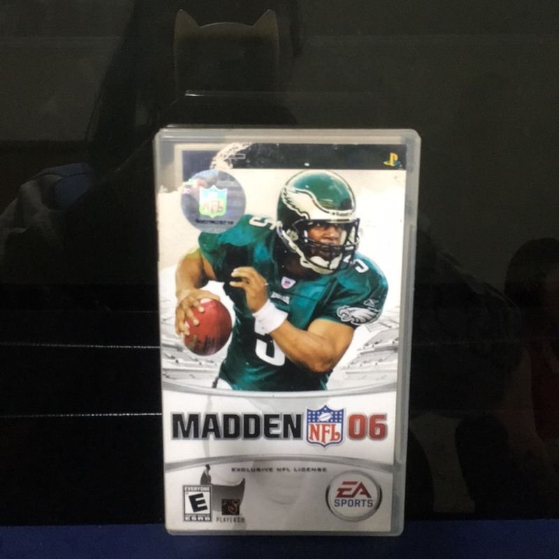 Madden NFL 06 PSP Game Complete