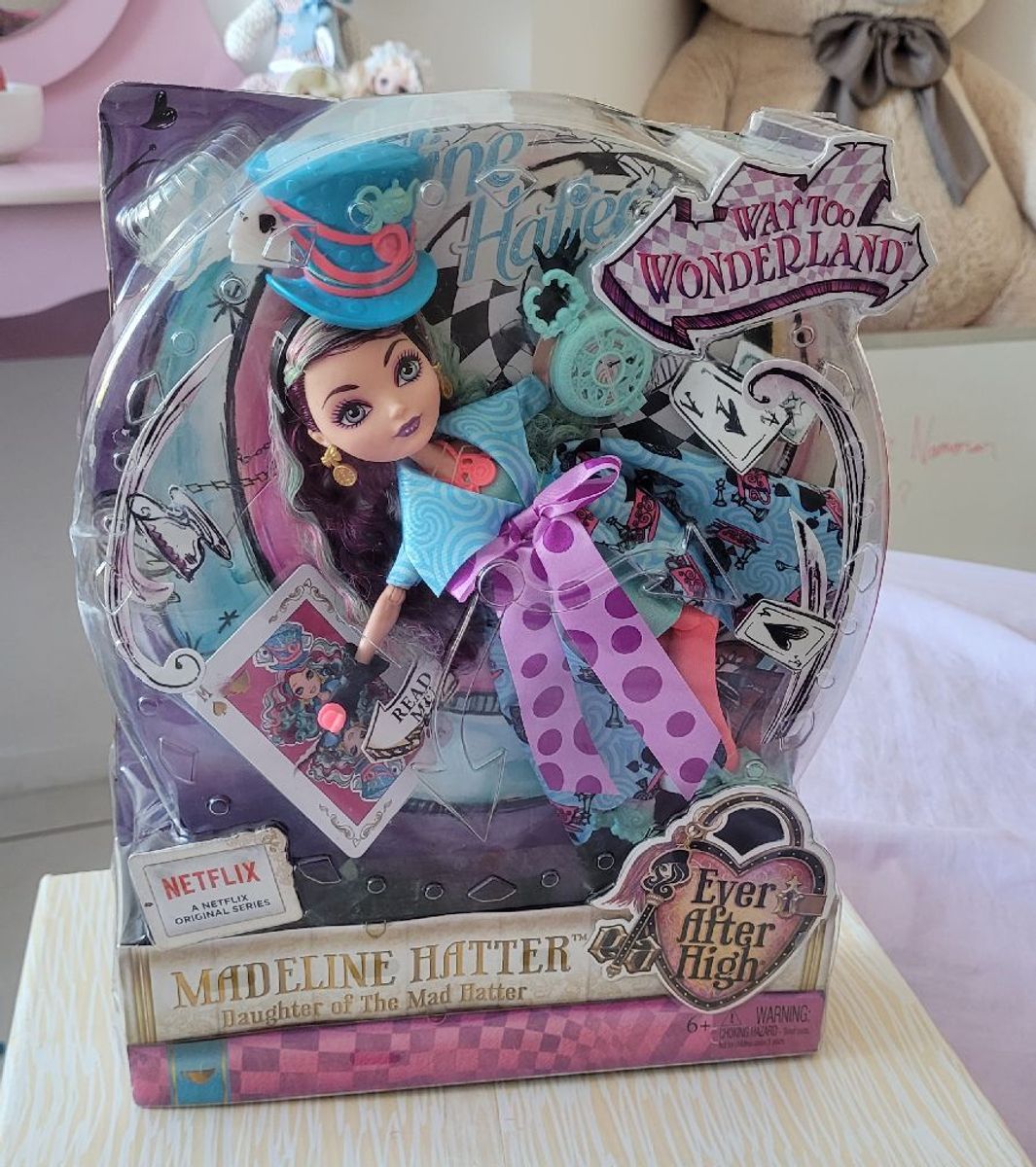 Resenha Review Boneca Ever After High Madeline Hatter filha do Chapeleiro  Maluco 