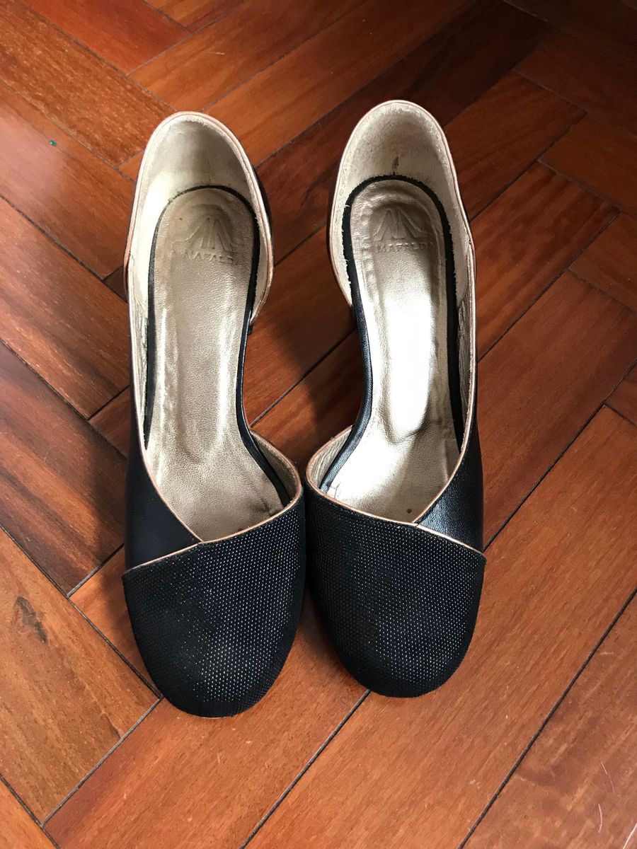 diferente sapatos