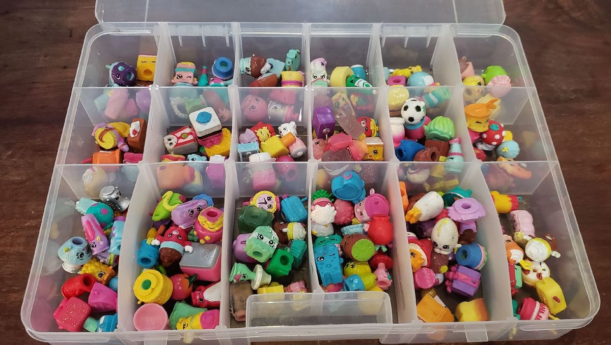 200 shopkins