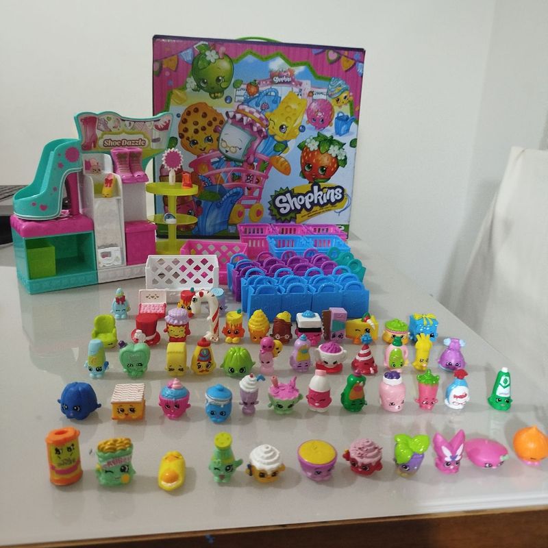 Maleta Shopkins + 55 Shopkins + Loja de Sapatos + 18 Sacolinhas +
