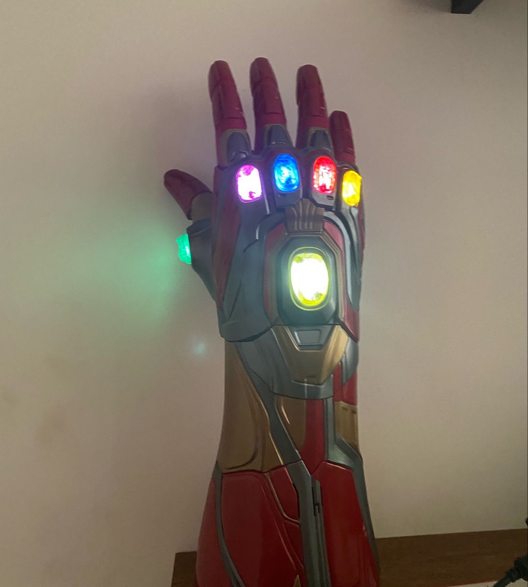 Manopla do Infinito Homem de Ferro Brinquedo Hasbro Nunca Usado 79696431 enjoei