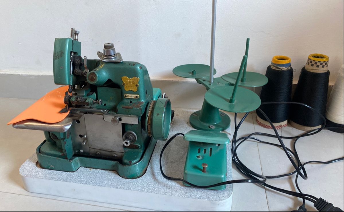 Máquina de Costura Semi Industrial Overlock Butterfly Gn16d Portátil