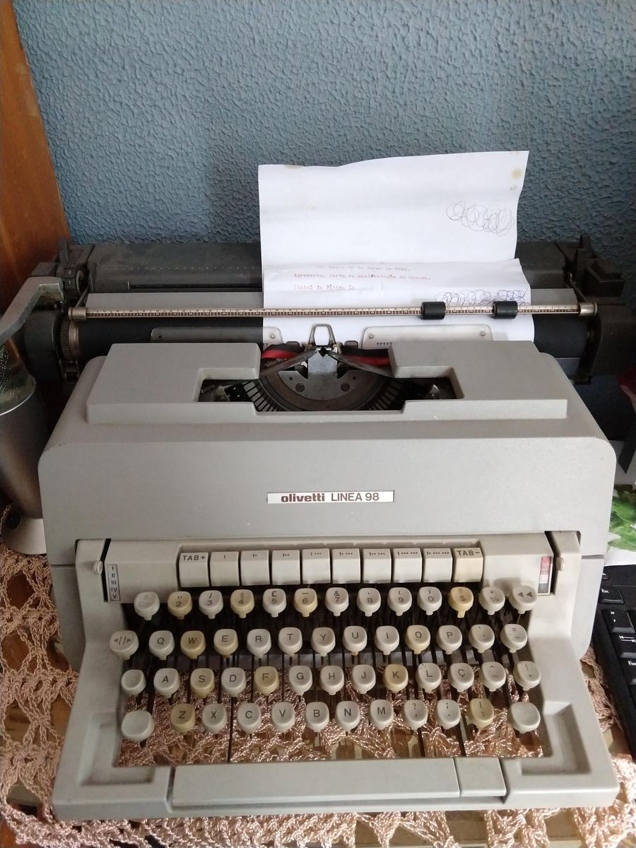 Máquina De Escrever Produto Vintage E Retro Olivetti Analógica Usado 48943604 Enjoei 3157