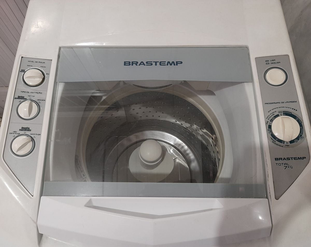 Máquina de Lavar Roupa / Lavadora - Brastemp - 7 Kg | Eletrodoméstico ...