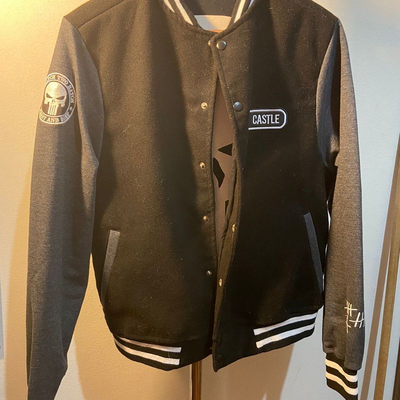 Marvel Jaqueta do Justiceiro (punisher) Tamanho P Casaco Masculino  Piticas Usado 96734456 enjoei