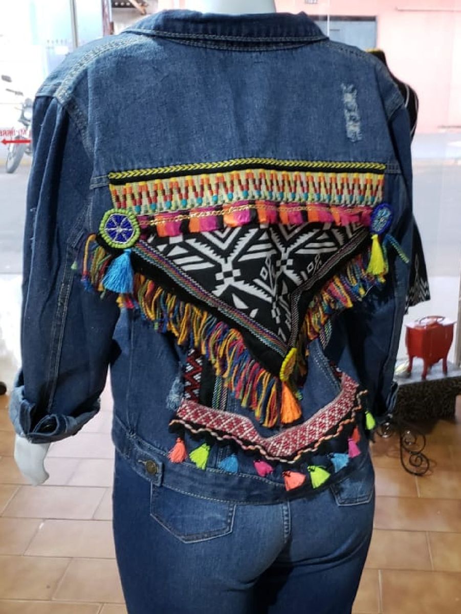 jaqueta jeans feminina com bordado