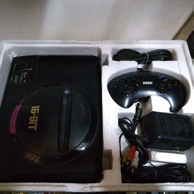 Mega Drive 1 Japonês - Completo- Na Caixa | Sega Usado 75619430