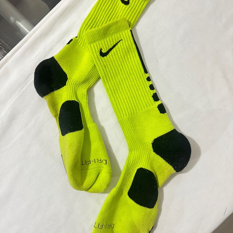 Meia Cano Alto Mei o Nike Verde Limao Neon Dri fit Roupa Esportiva Masculino Nike Nunca Usado 99033919 enjoei