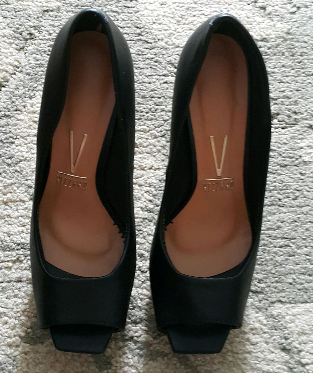 sapato vizzano preto salto quadrado