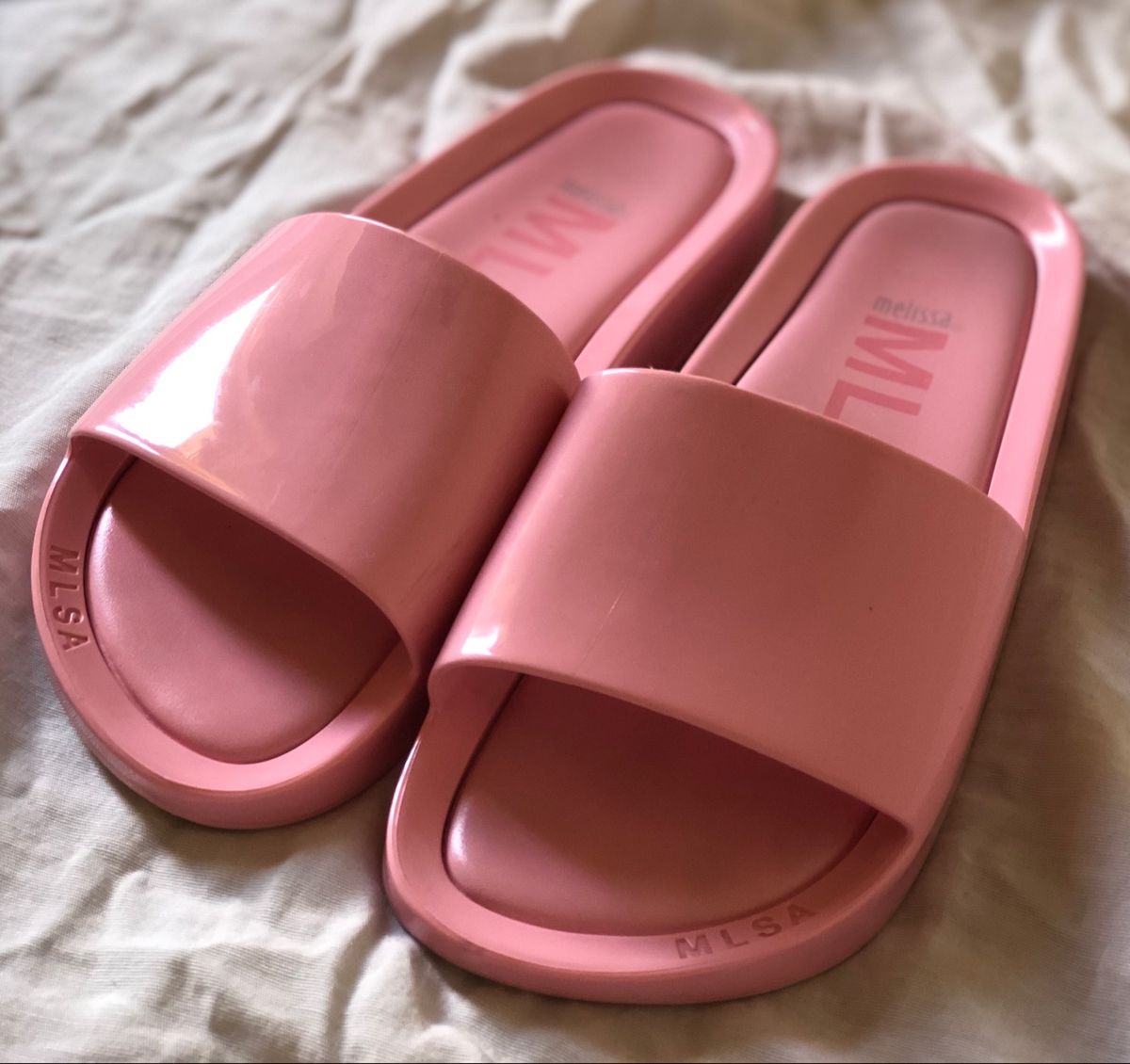 melissa slides pink