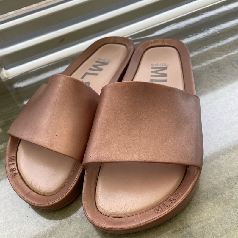 Melissa Beach Slide Rose Gold Shine 35 Melissa Usado 111801534 enjoei