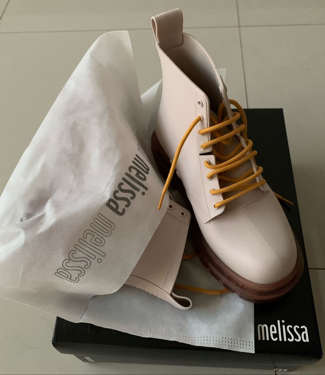 bota coturno melissa