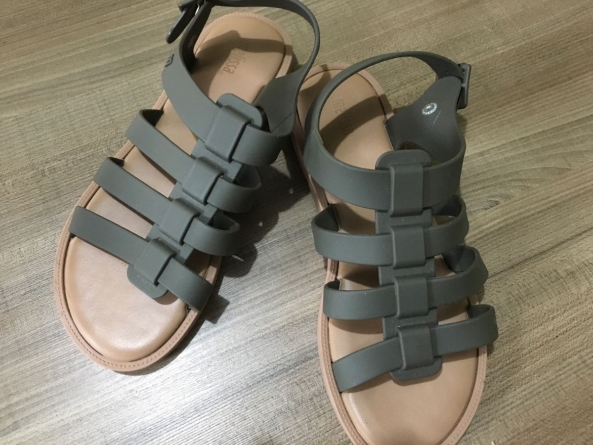 sandalia melissa verde militar
