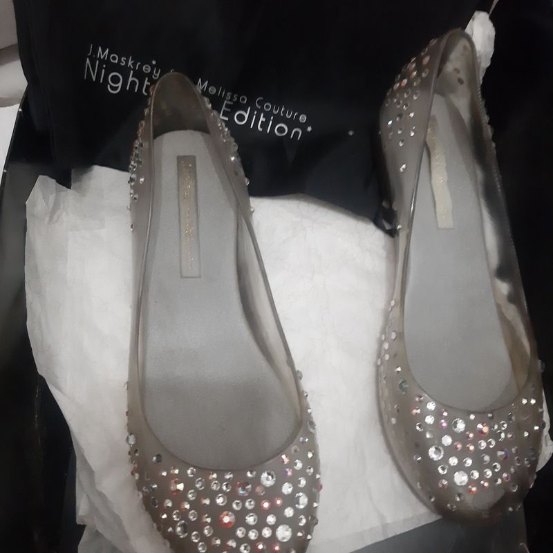 Melissa J.Maskrey com Cristais Swarovski Night | Melissa