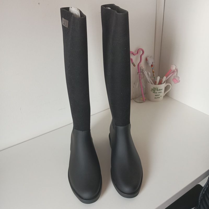 Melissa Long Boot Flocked Preta Melissa Usado 100769544 enjoei