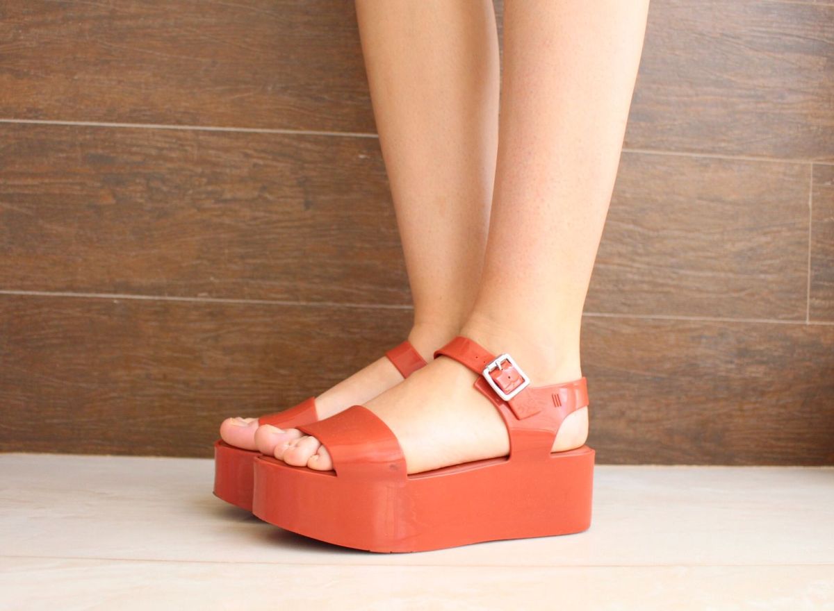 sandalia melissa laranja