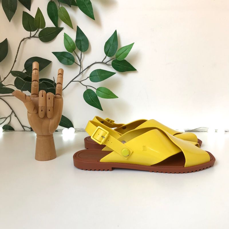 Sauce hot sale sandal iii