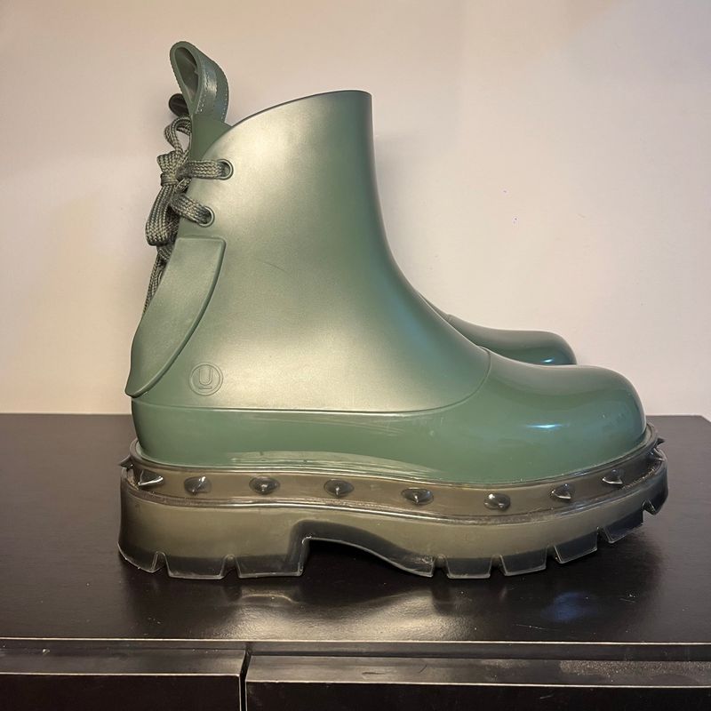 Melissa Spikes Boot Undercover | Melissa Usado 114519346 | enjoei