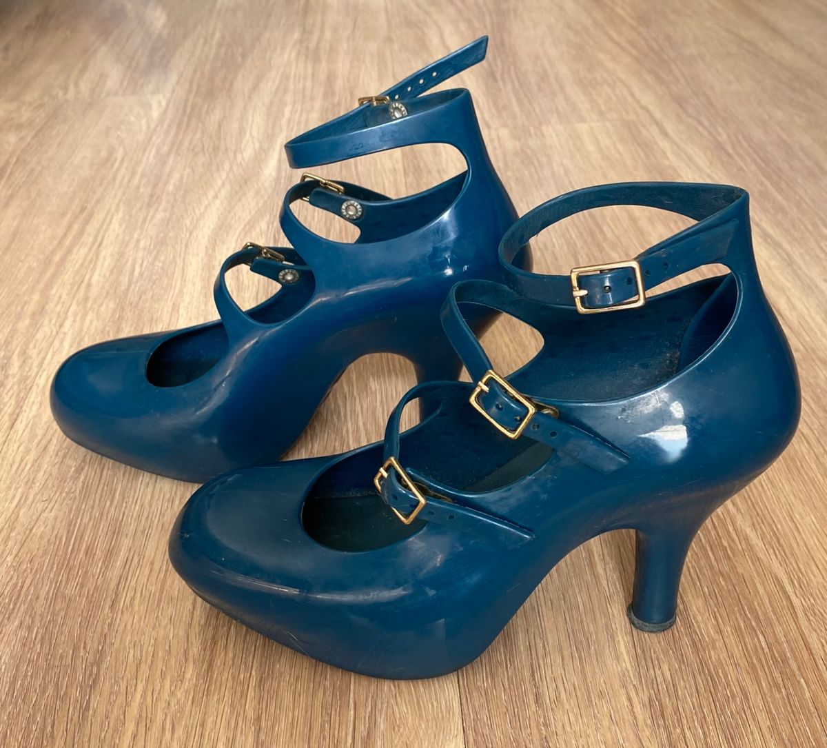 Vivienne Westwood×Melissa3ストラップパンプス