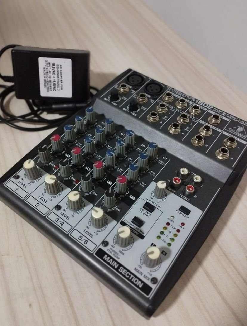 mixer audio behringer xenyx 802