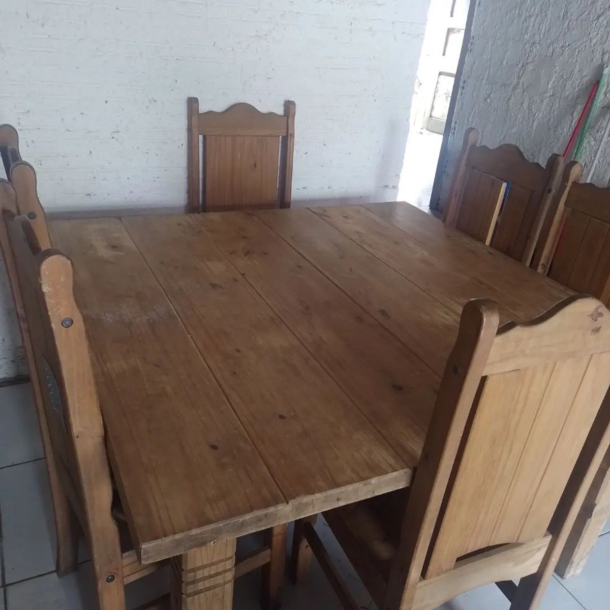Mesa com 6 Cadeiras Rústica Madeira Pinos Tratado Valor 1.790 Reais ...