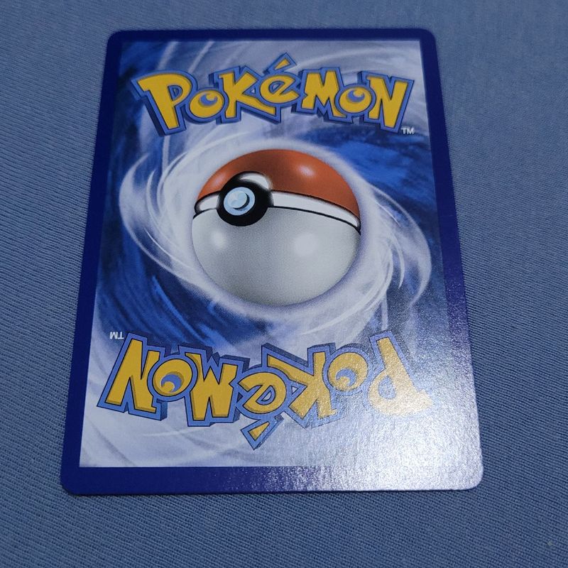 Kit Carta Pokémon Lendários Mewtwo E Mew Holograficos em Promoção na  Americanas