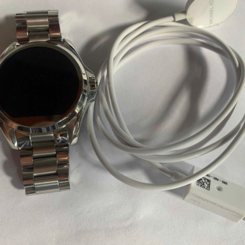 Michael kors smartwatch clearance 5012