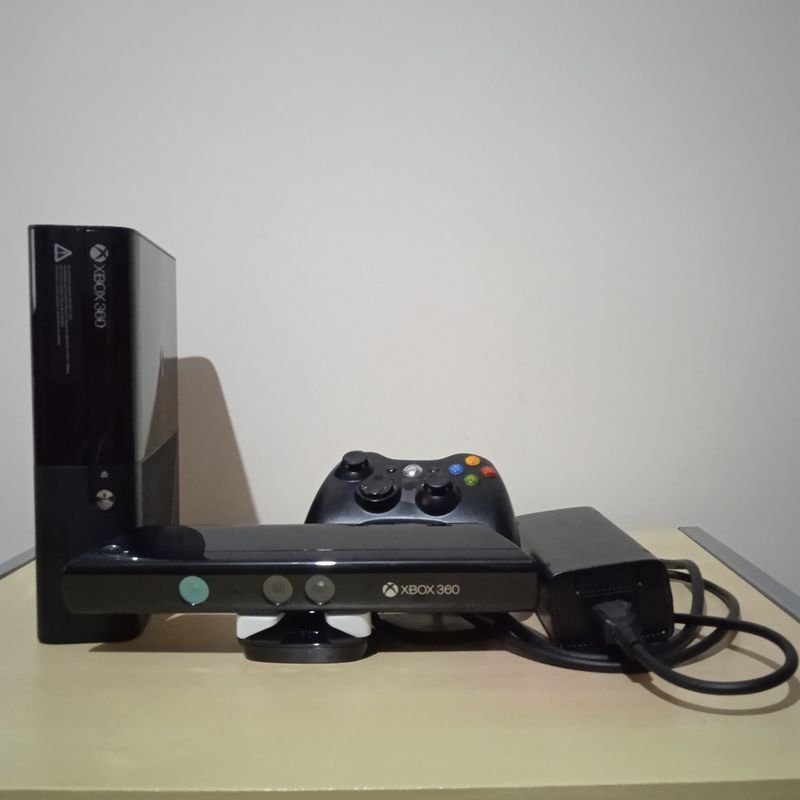 Xbox 360 Slim com Kinect Destravado | Console de Videogame Microsoft Usado  84381350 | enjoei